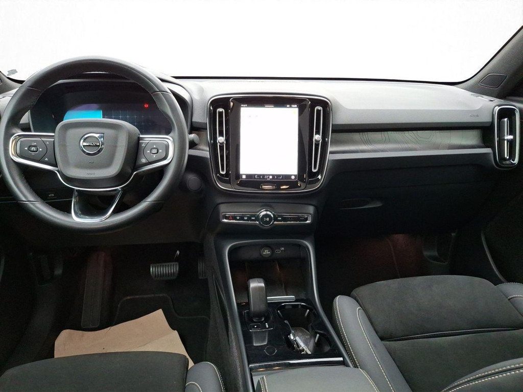 Volvo C40