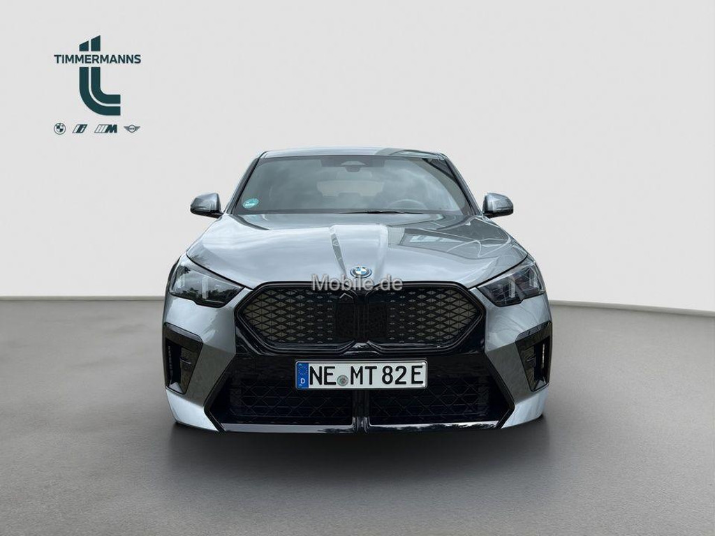 BMW iX2