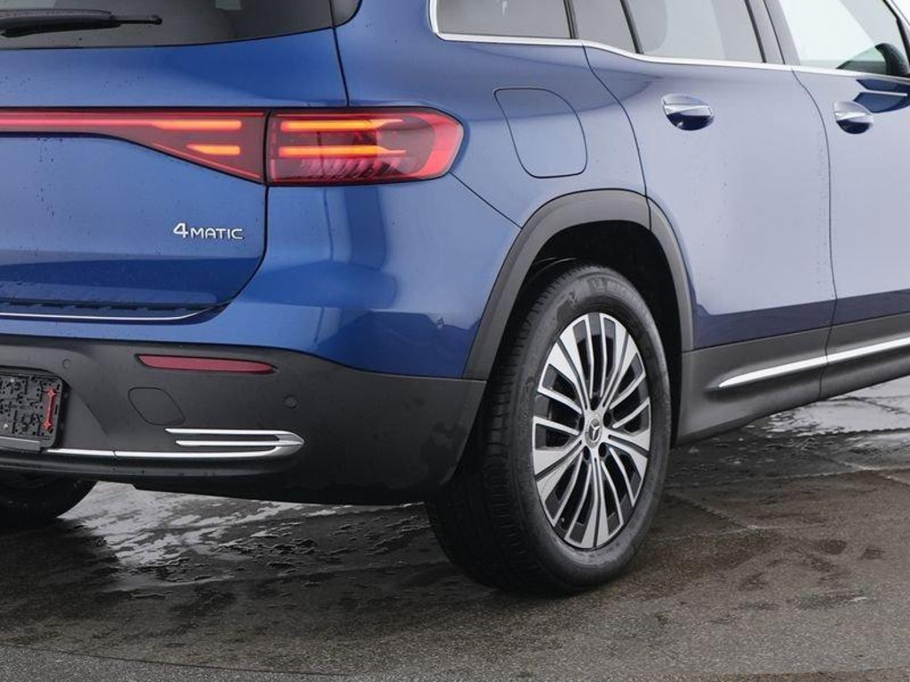 Mercedes-Benz E-Klasse EQB 4MATIC Progressive 300