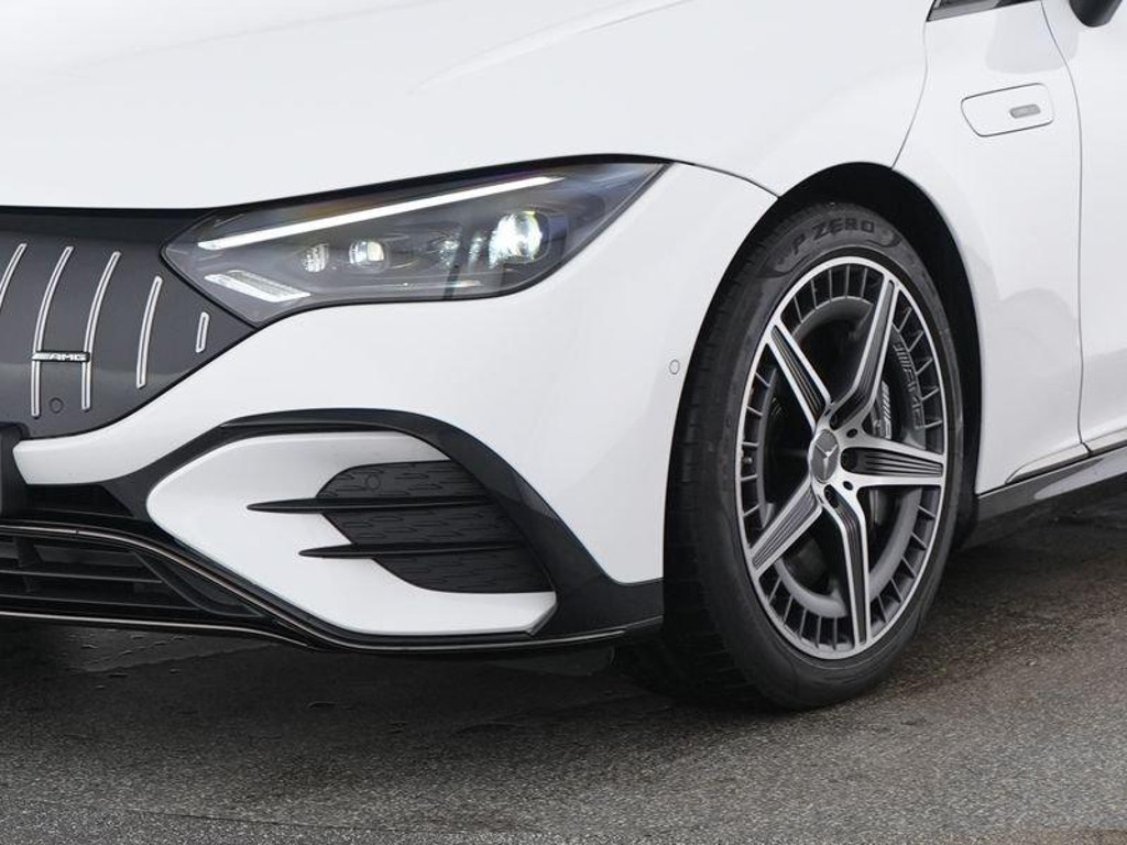 Mercedes-Benz E-Klasse EQE 4MATIC Premium 43 Sedan