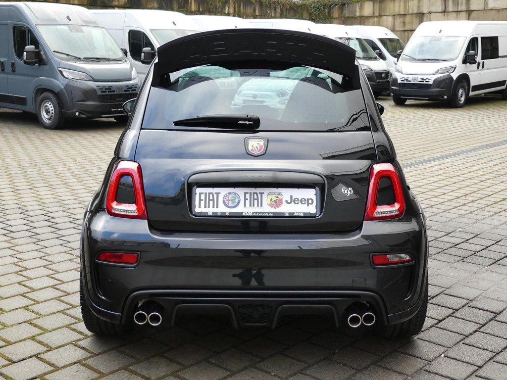 Abarth 695