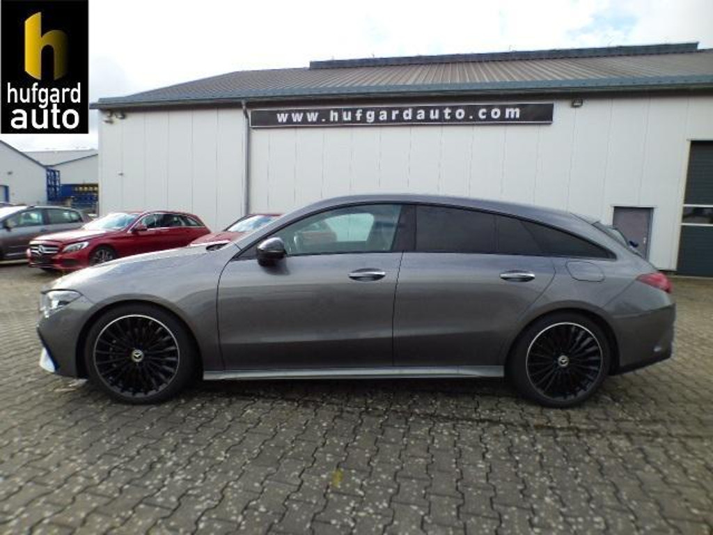Mercedes-Benz CLA-Klasse AMG Line Shooting Brake Premium