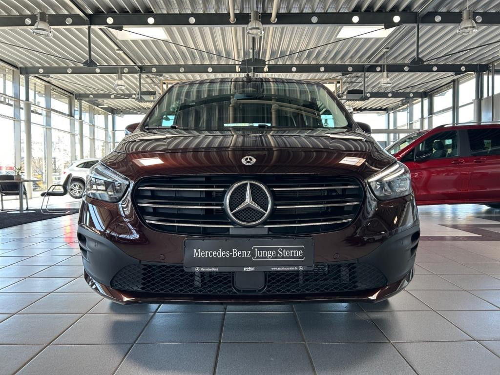 Mercedes-Benz T 180