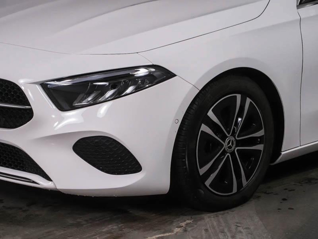 Mercedes-Benz A-Klasse A 200 Progressive A 200 d