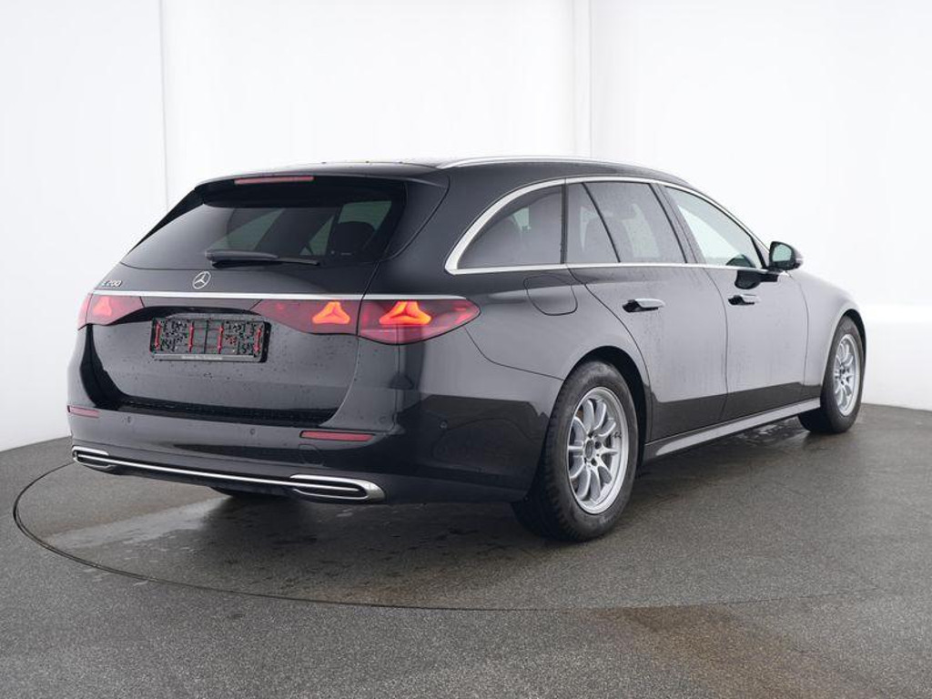 Mercedes-Benz E-Klasse E 200 AVANTGARDE Estate