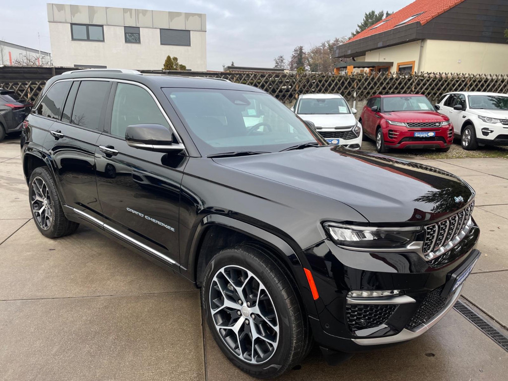 Jeep Grand Cherokee Summit 4xe Hybrid