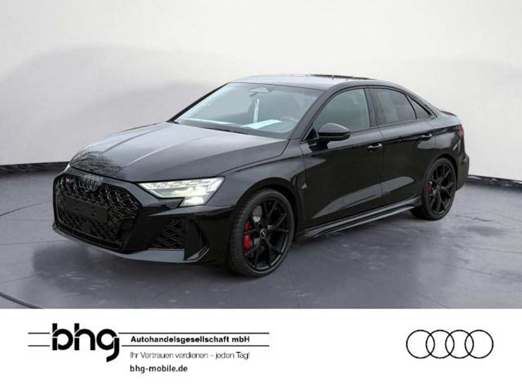 Audi RS3 Sedan S-Tronic