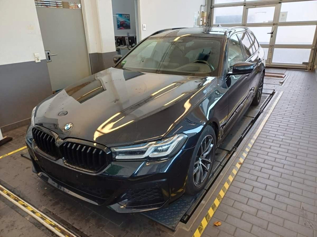 BMW 5 Serie 530 M-Sport xDrive Touring
