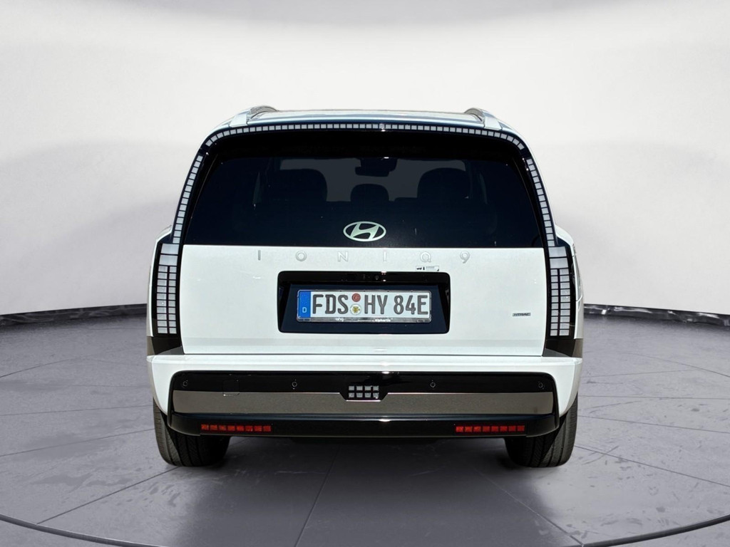 Hyundai IONIQ 9