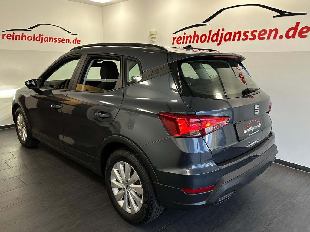Seat Arona