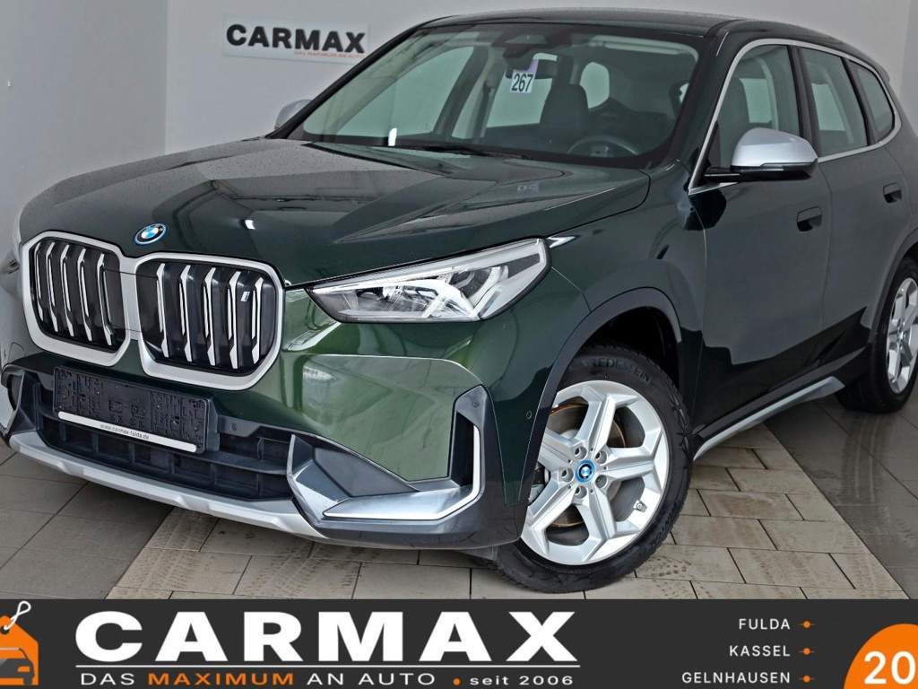 BMW iX1 xDrive30