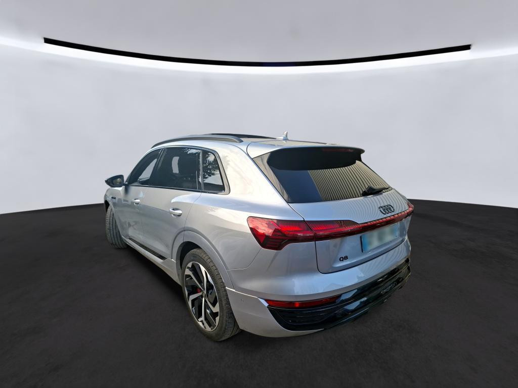 Audi Q8 e-tron