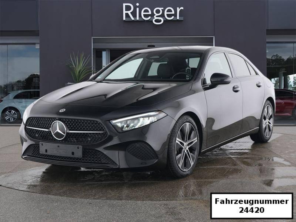 Mercedes-Benz A-Klasse A 200 Progressive A 200 d