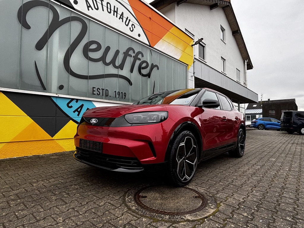 Ford Capri AWD Premium