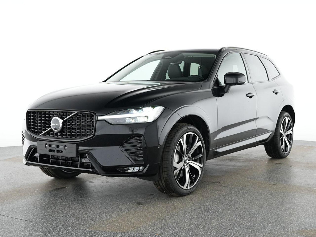 Volvo XC60 AWD Plus Dark