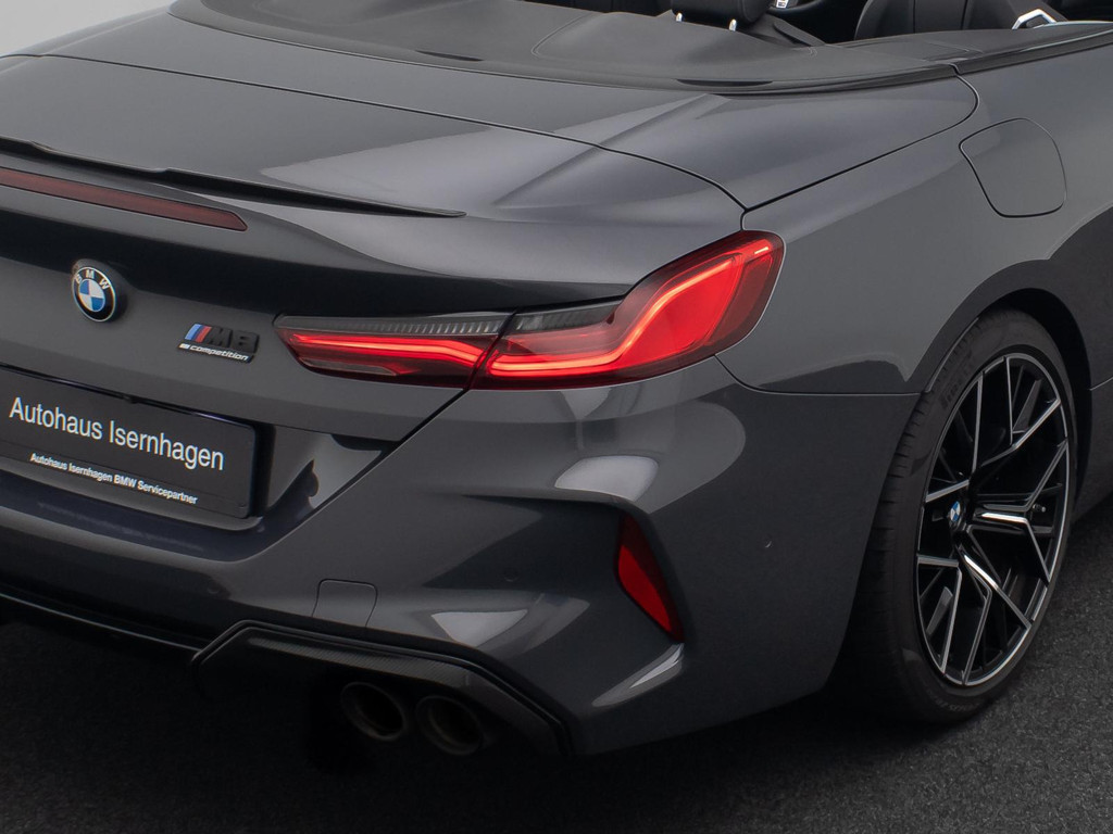 BMW M8