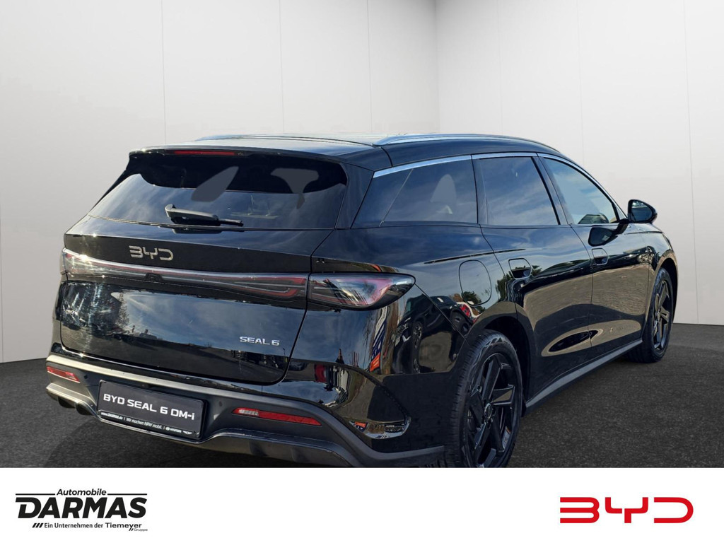 BYD Seal 6
