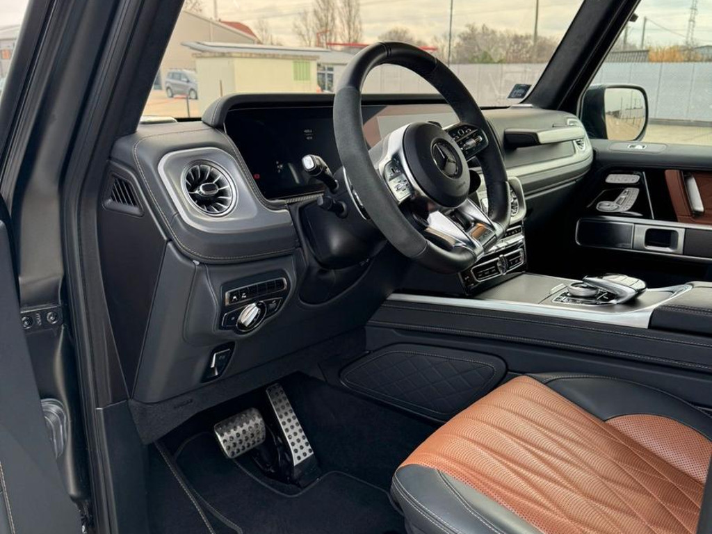 Mercedes-Benz G-Klasse