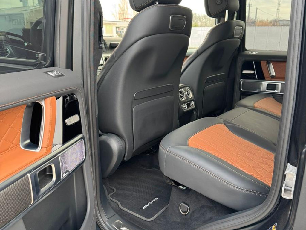 Mercedes-Benz G-Klasse