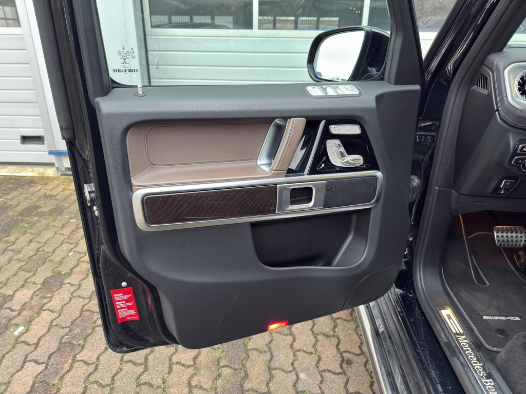 Mercedes-Benz G-Klasse