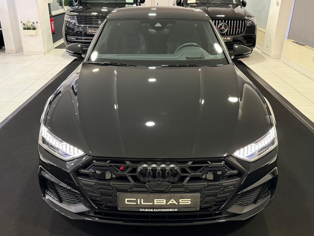 Audi S7