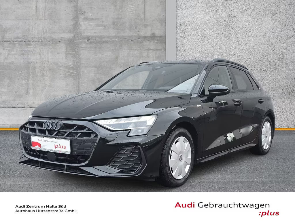 Audi A3 Sportback Sedan S-Line 35 TFSI