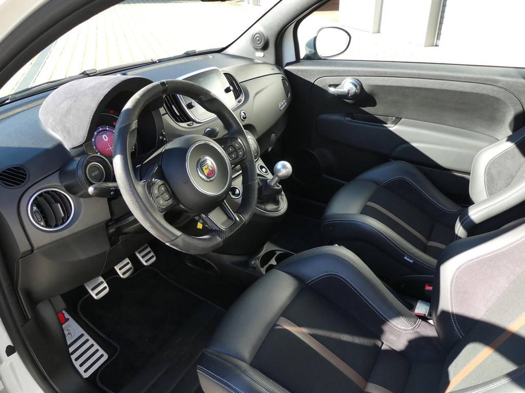 Abarth 695