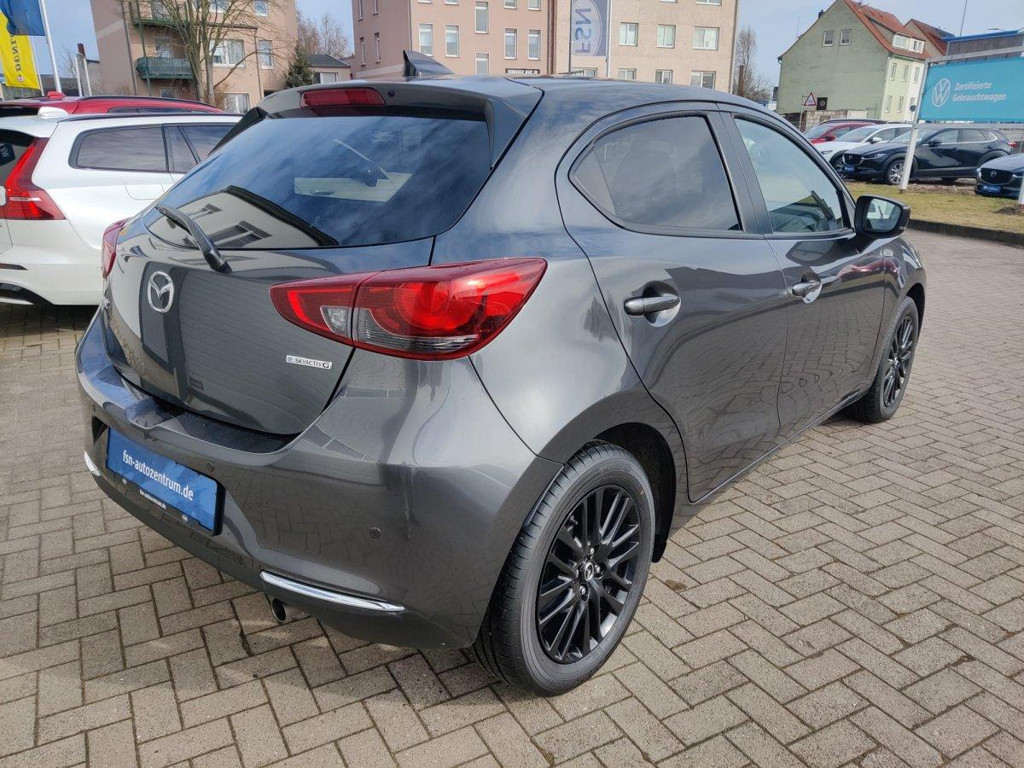 Mazda 2