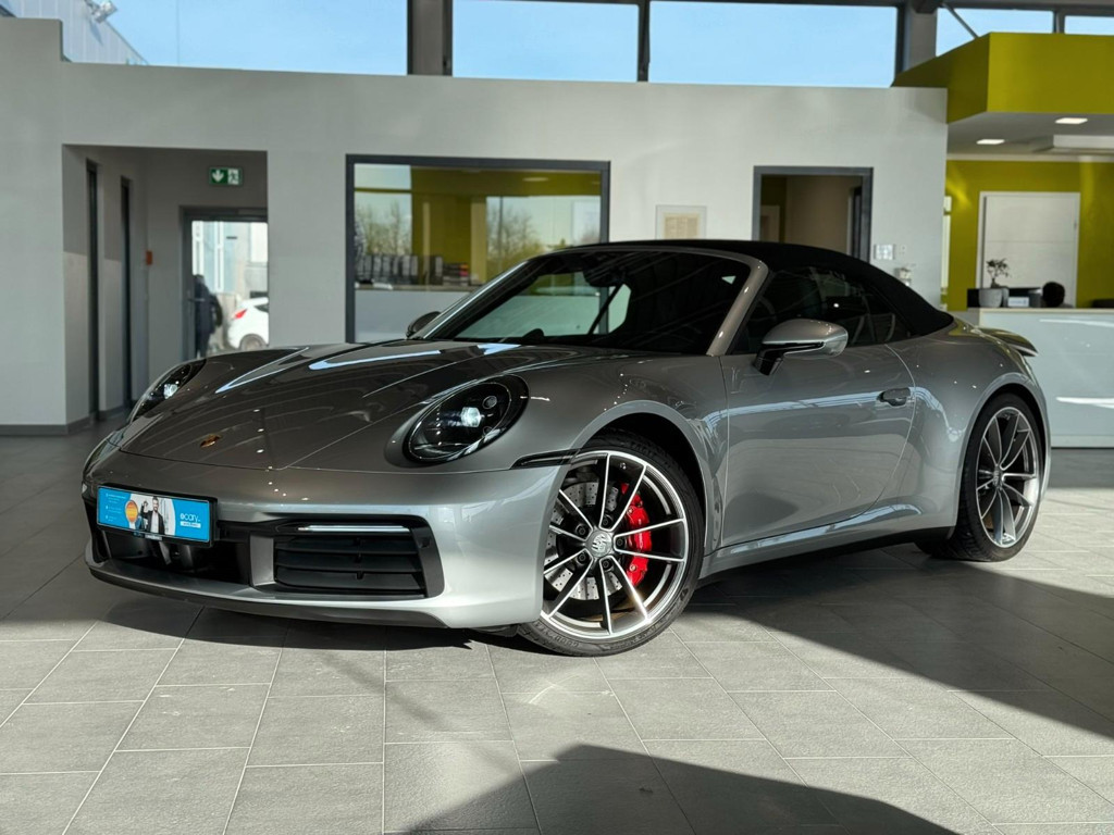 Porsche 992