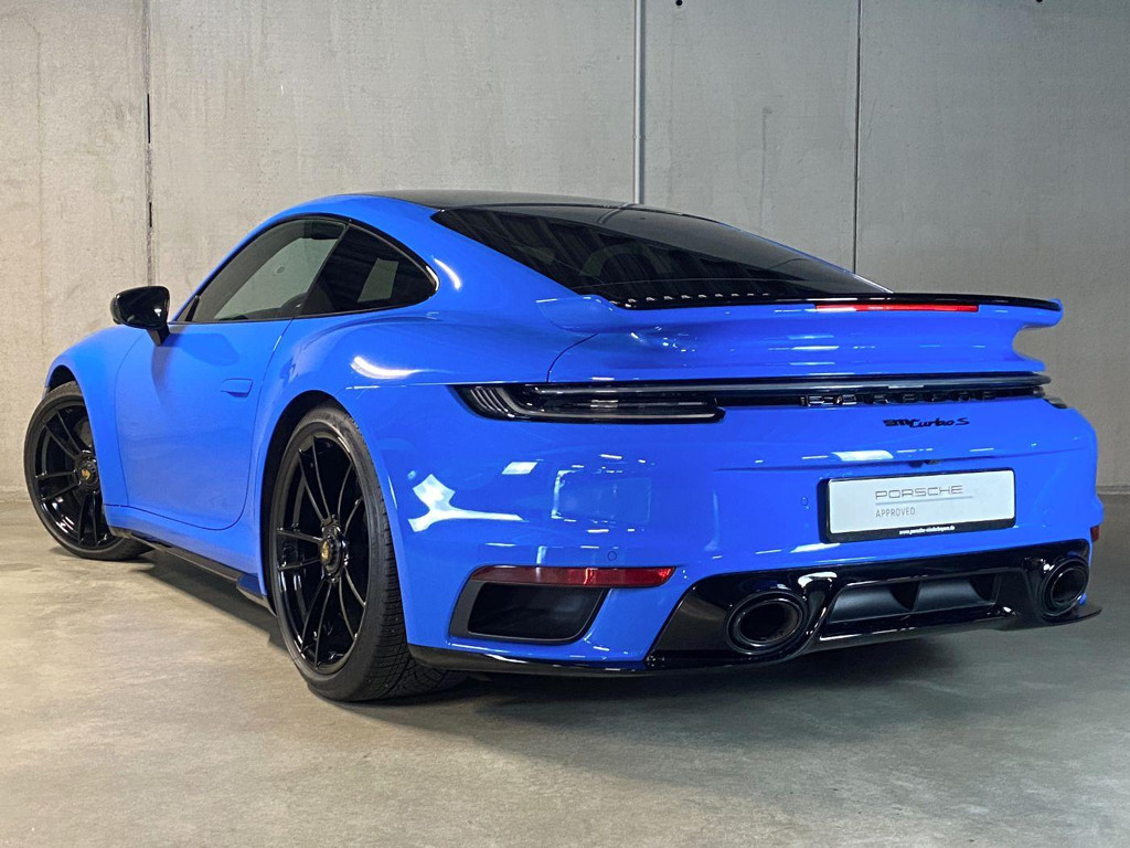 Porsche 992