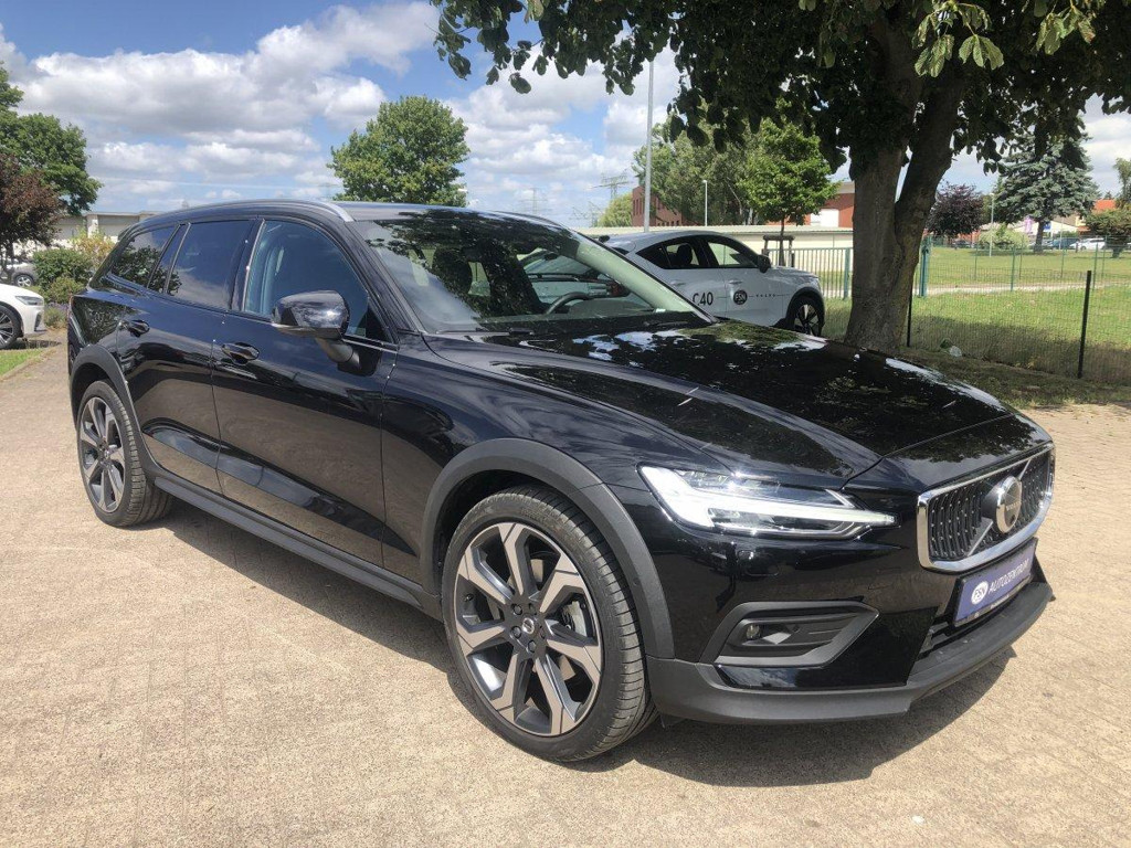 Volvo V60 Cross Country