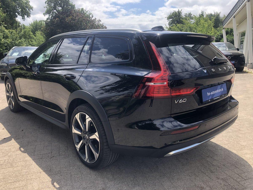 Volvo V60 Cross Country