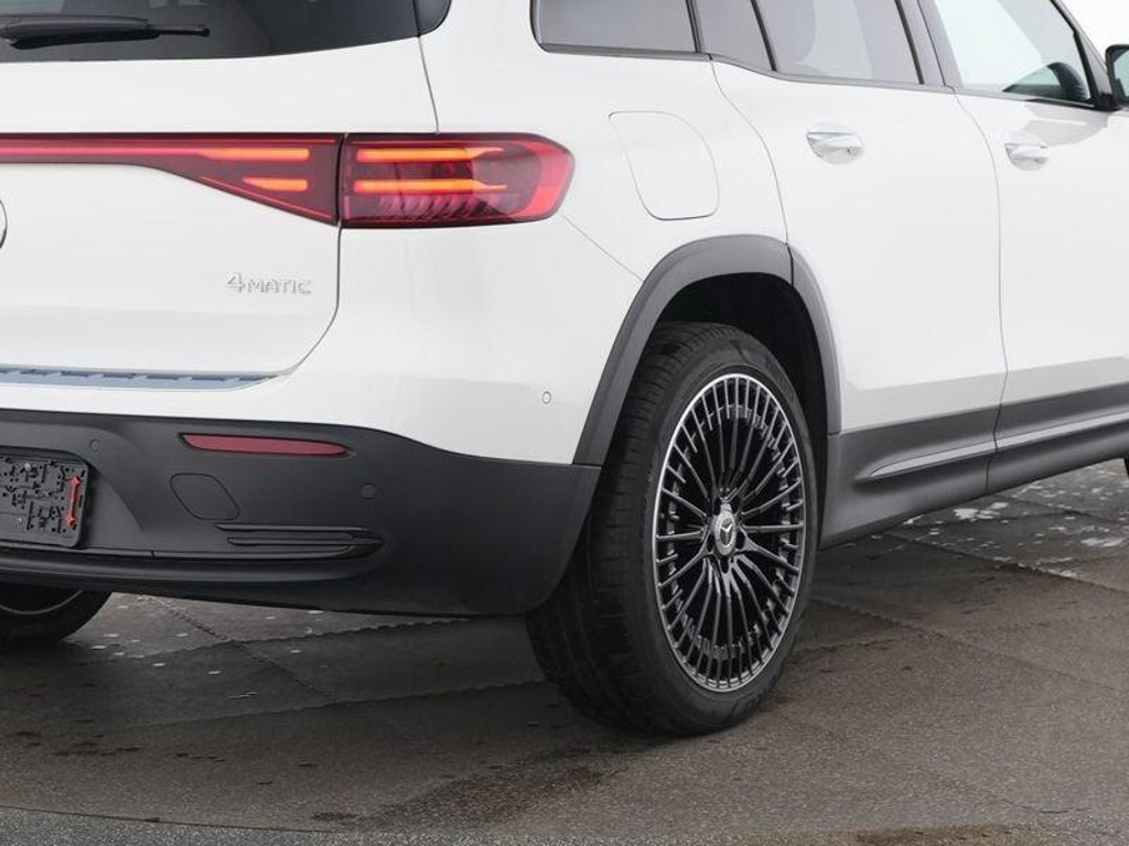 Mercedes-Benz E-Klasse EQB 4MATIC 300