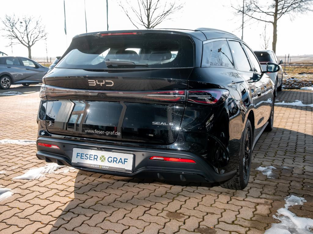 BYD Seal 6