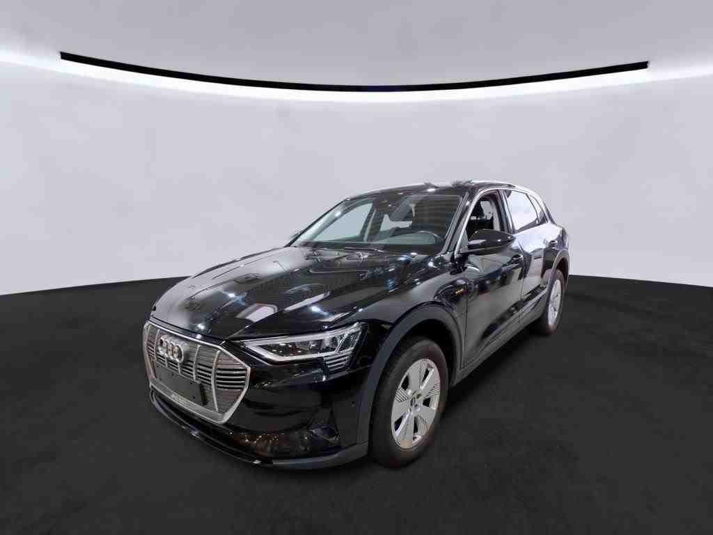 Audi e-tron Quattro 50