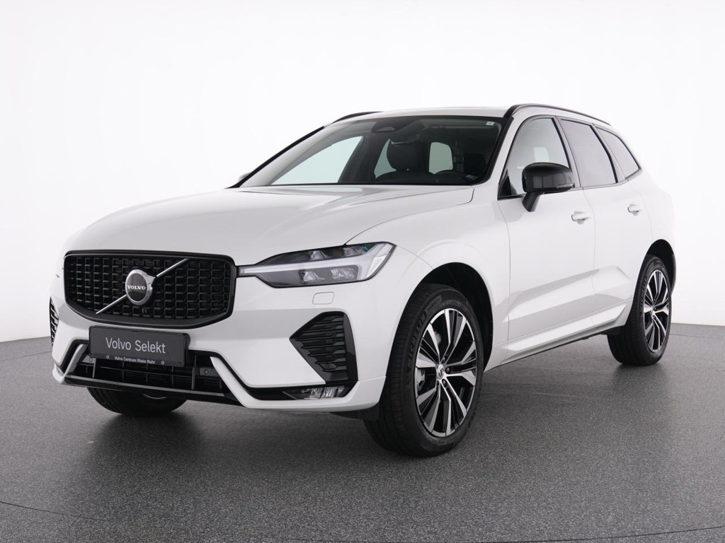 Volvo XC60 AWD Plus Dark