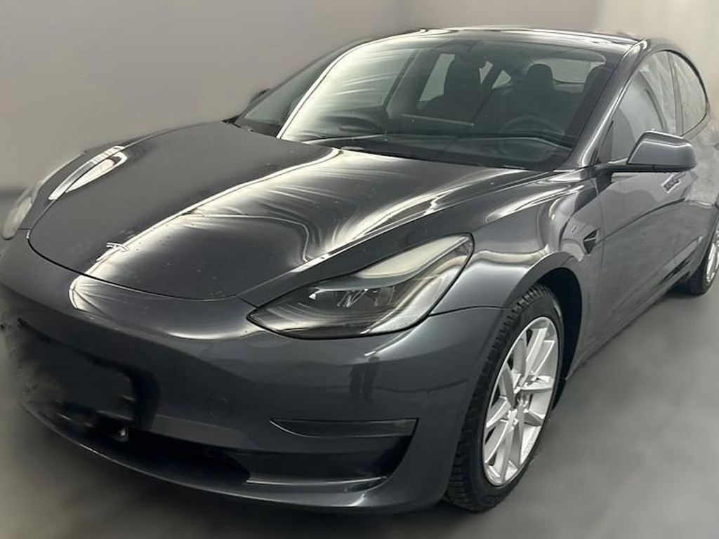 Tesla Model 3 Long Range Dual Motor AWD
