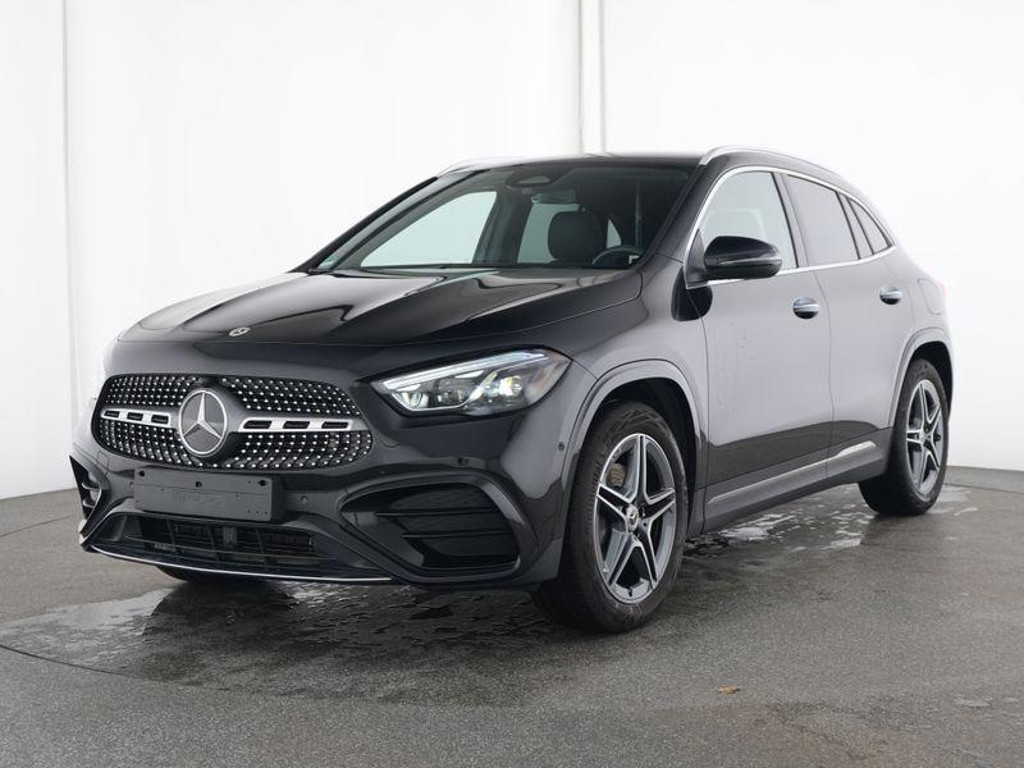 Mercedes-Benz GLA-Klasse GLA 200 AMG Line