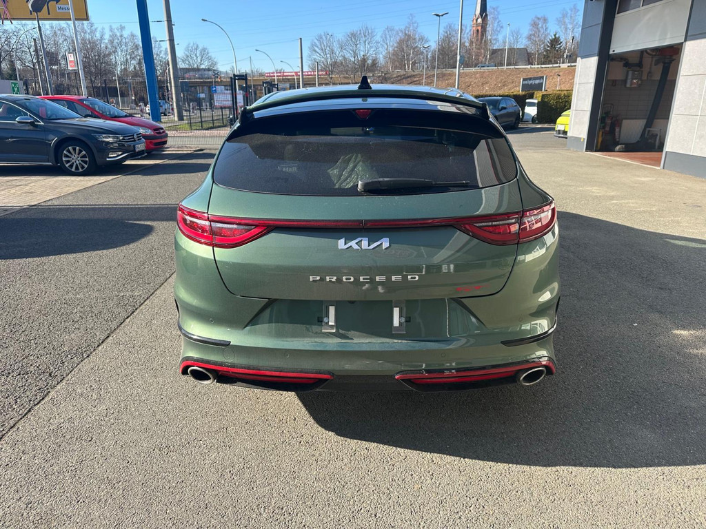 Kia ProCeed