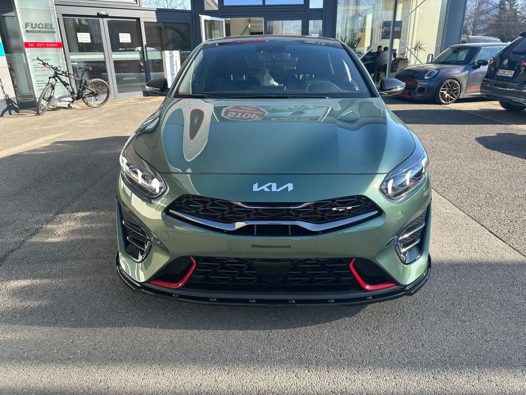 Kia ProCeed