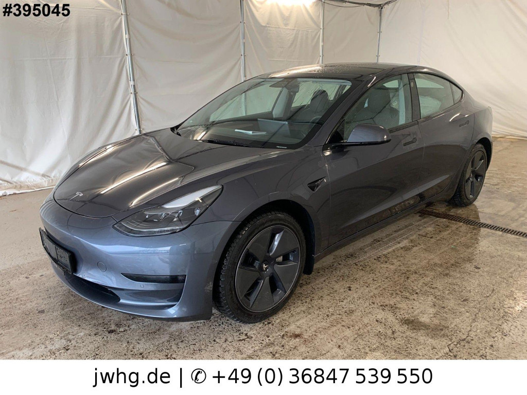 Tesla Model 3 Standard Range