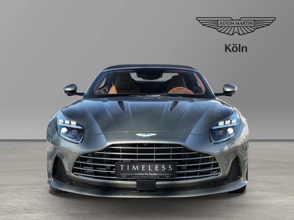 Aston Martin DB12