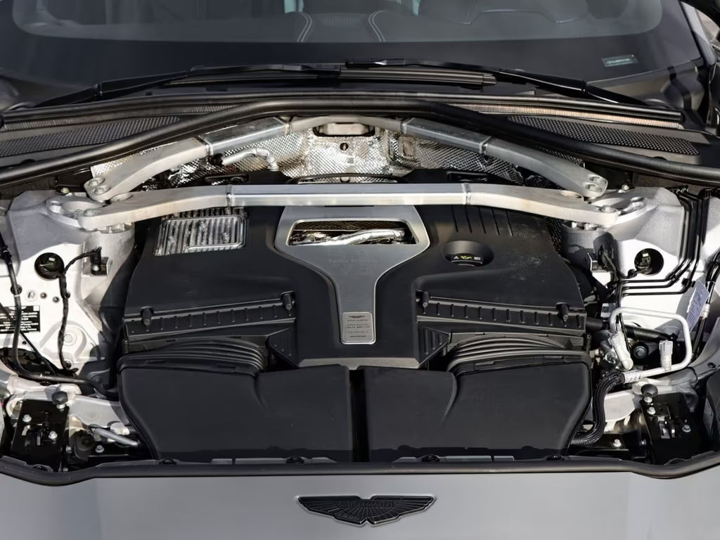 Aston Martin DBX