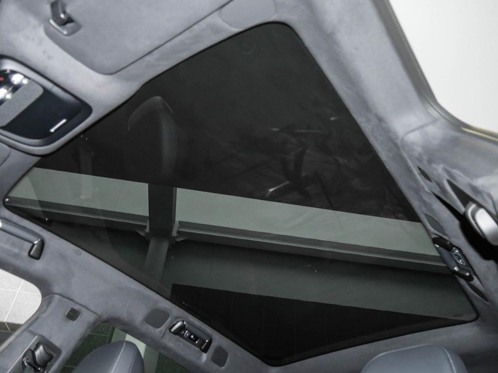 Xpeng G9