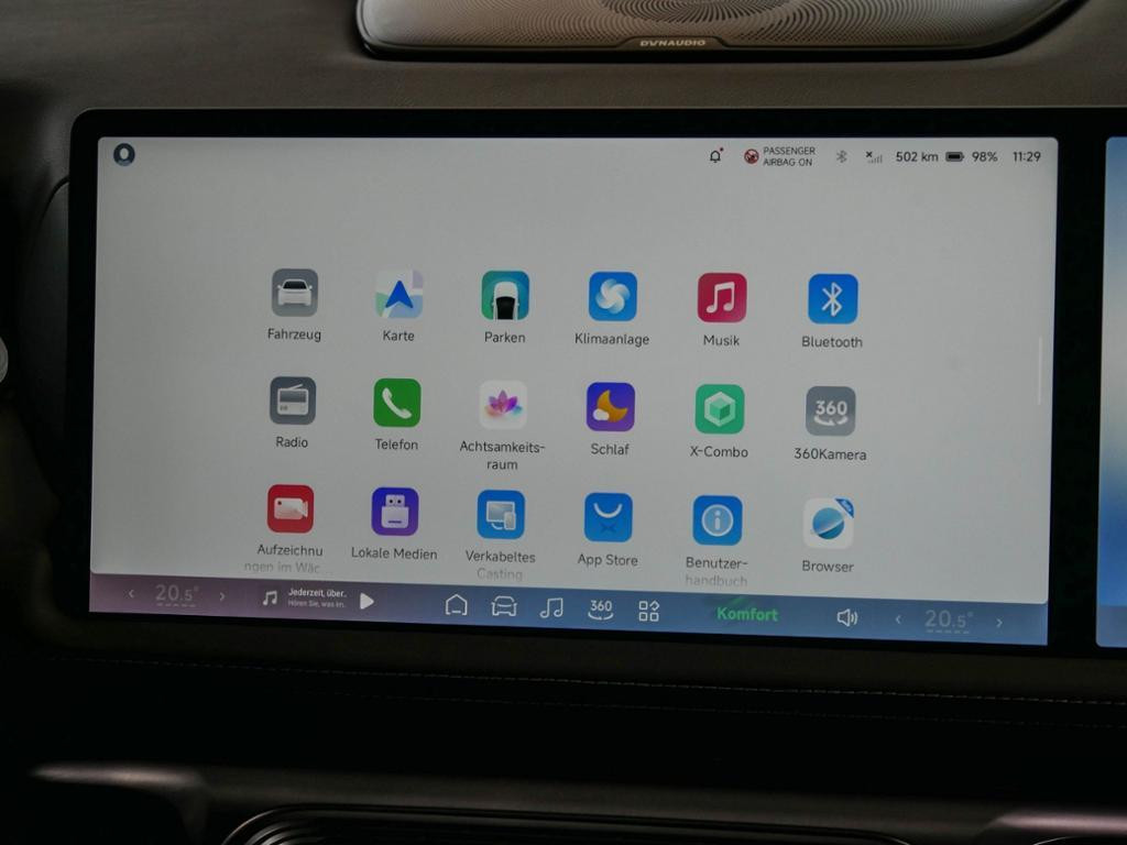 Xpeng G9