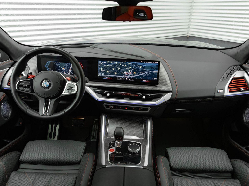 BMW XM