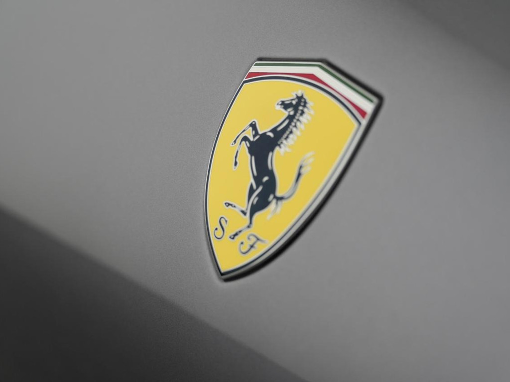 Ferrari 812