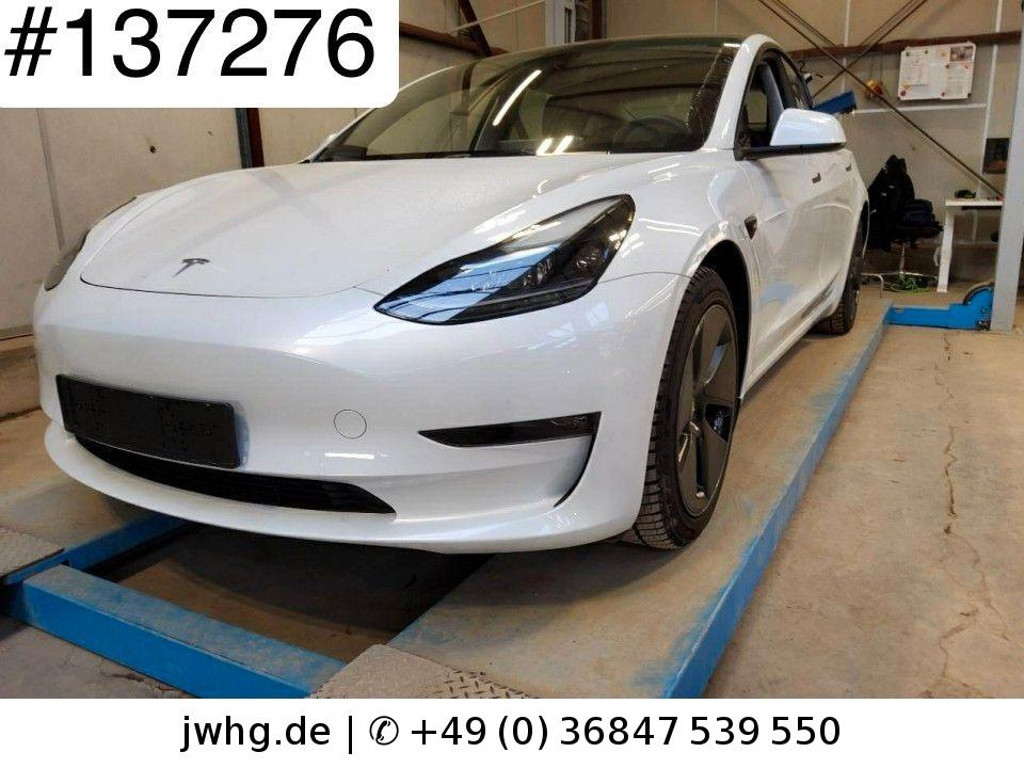 Tesla Model 3 Dual Motor AWD