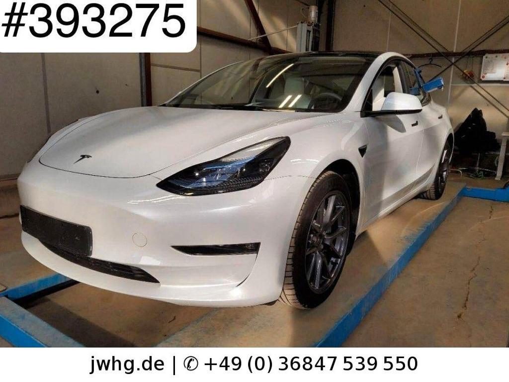 Tesla Model 3 Dual Motor AWD