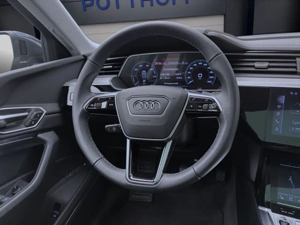 Audi Q8 e-tron